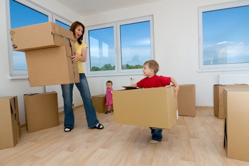 Flexible Soho moving solution for furniture and local transport